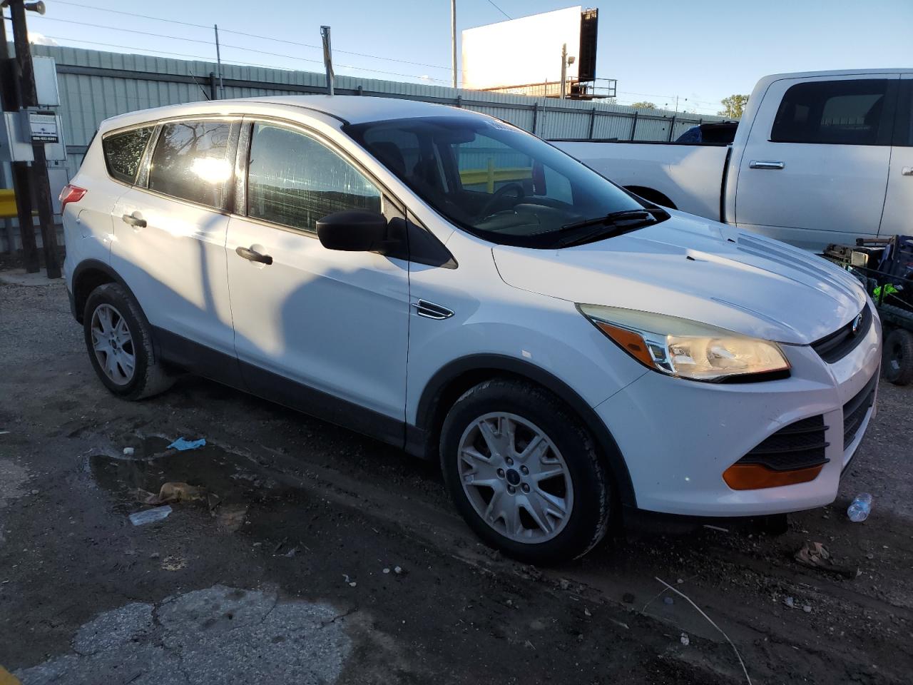 FORD ESCAPE S