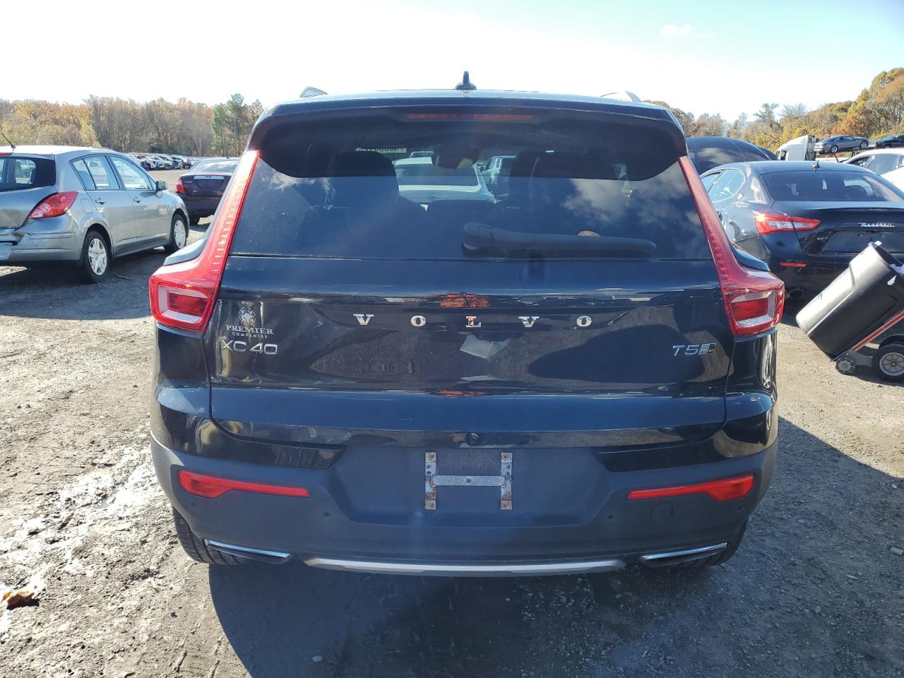 VOLVO XC40 T5 INSCRIPTION