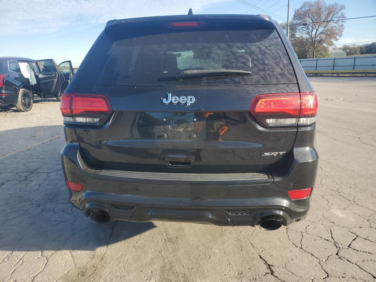 JEEP GRAND CHEROKEE SRT-8