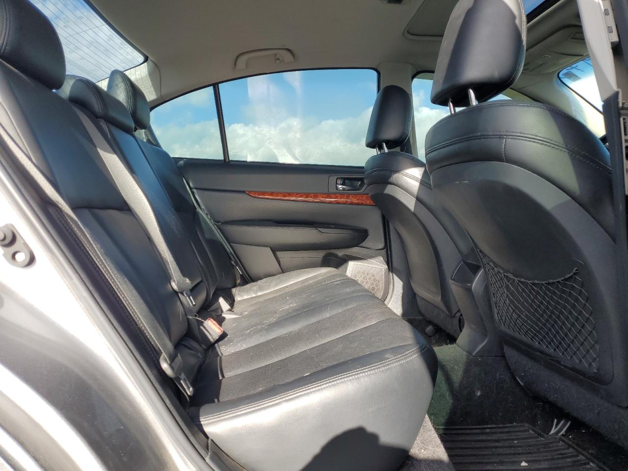 SUBARU LEGACY 2.5I LIMITED