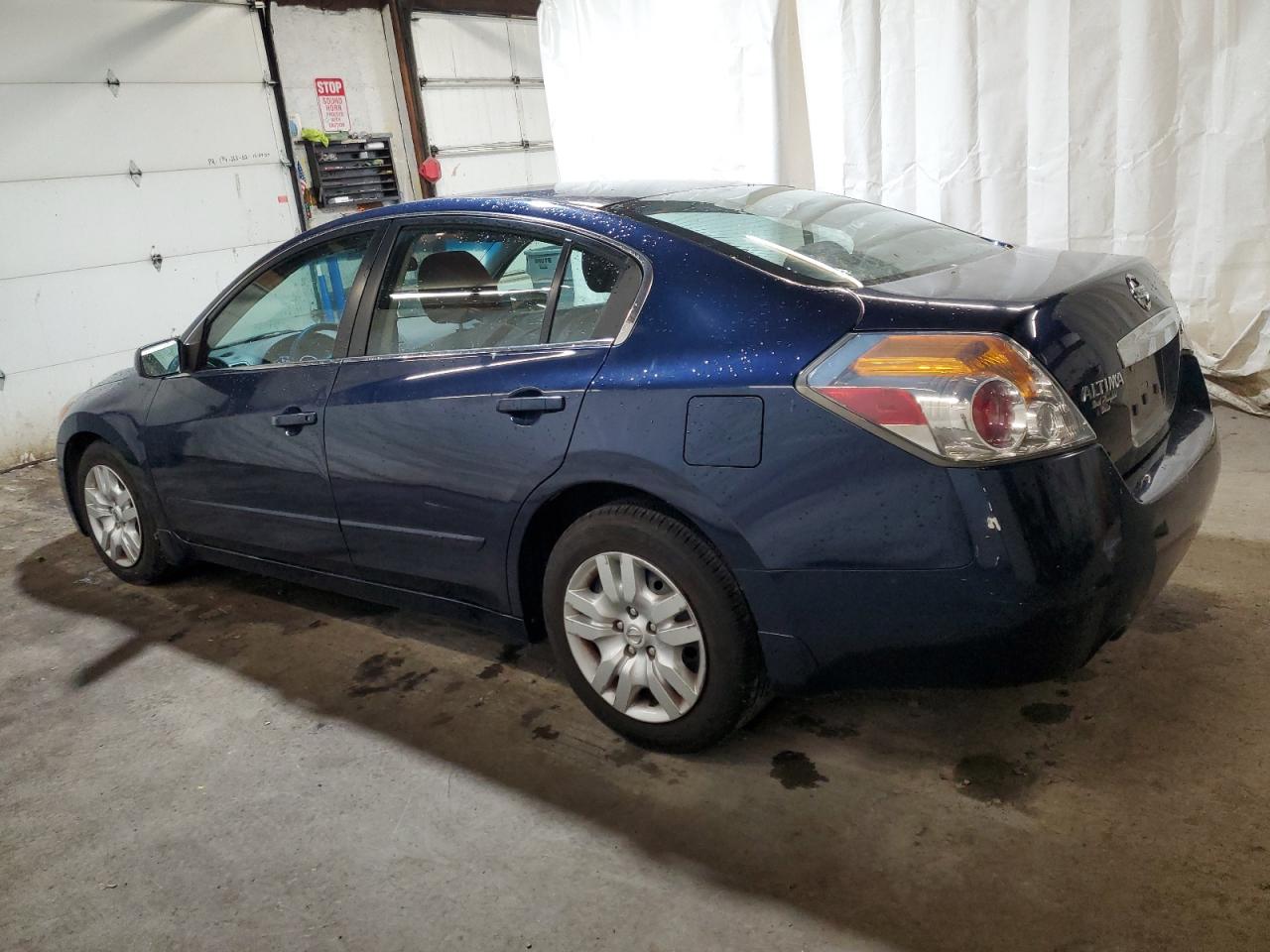 NISSAN ALTIMA BASE