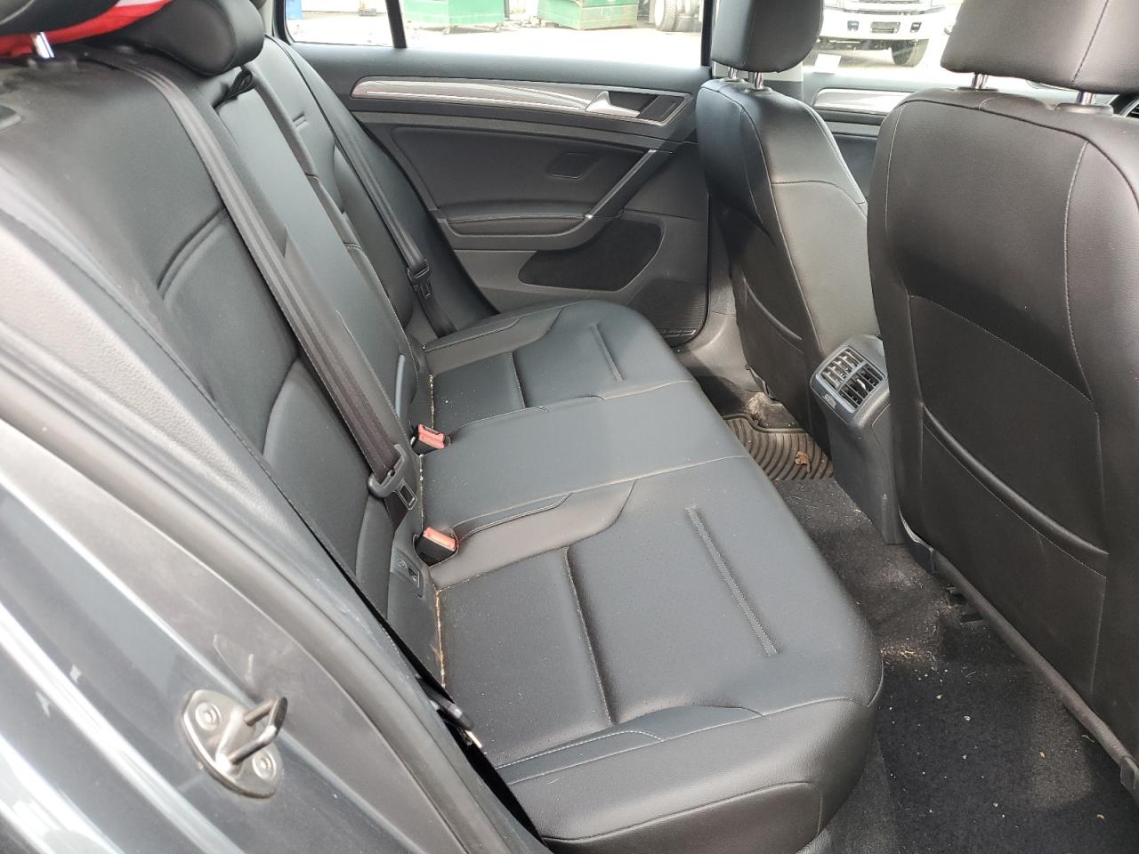 VOLKSWAGEN GOLF ALLTRACK S