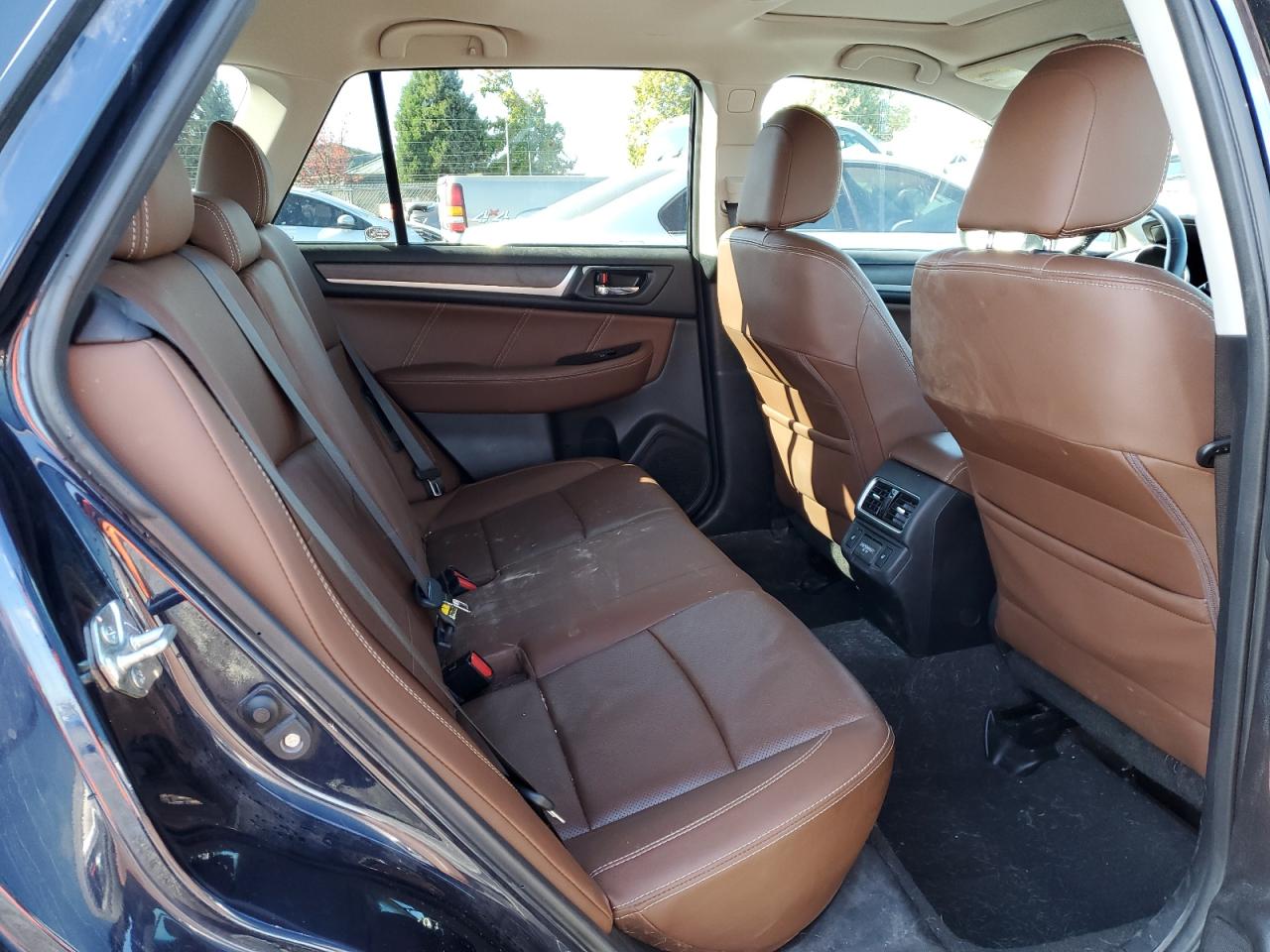 SUBARU OUTBACK TOURING