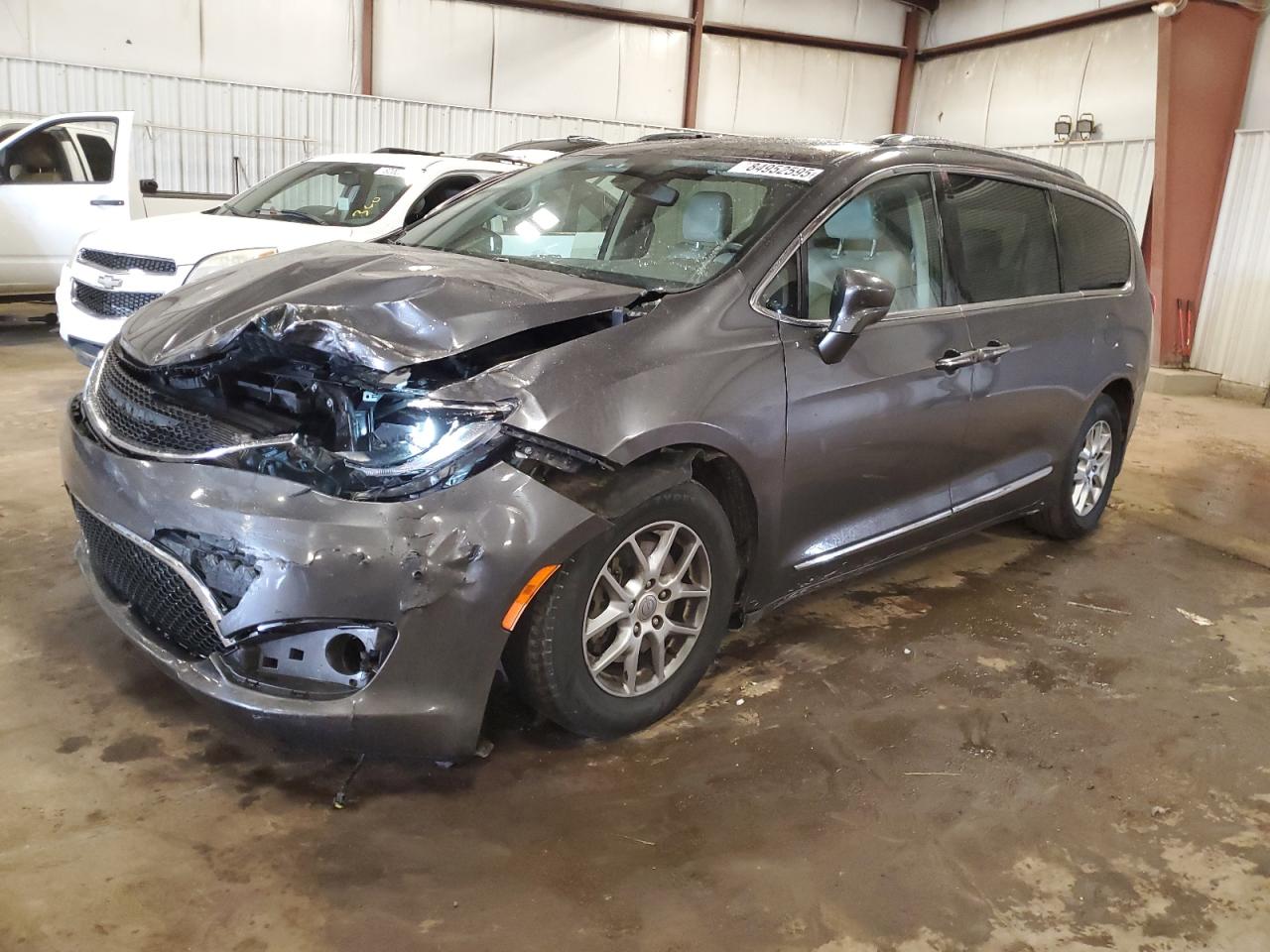CHRYSLER PACIFICA TOURING L