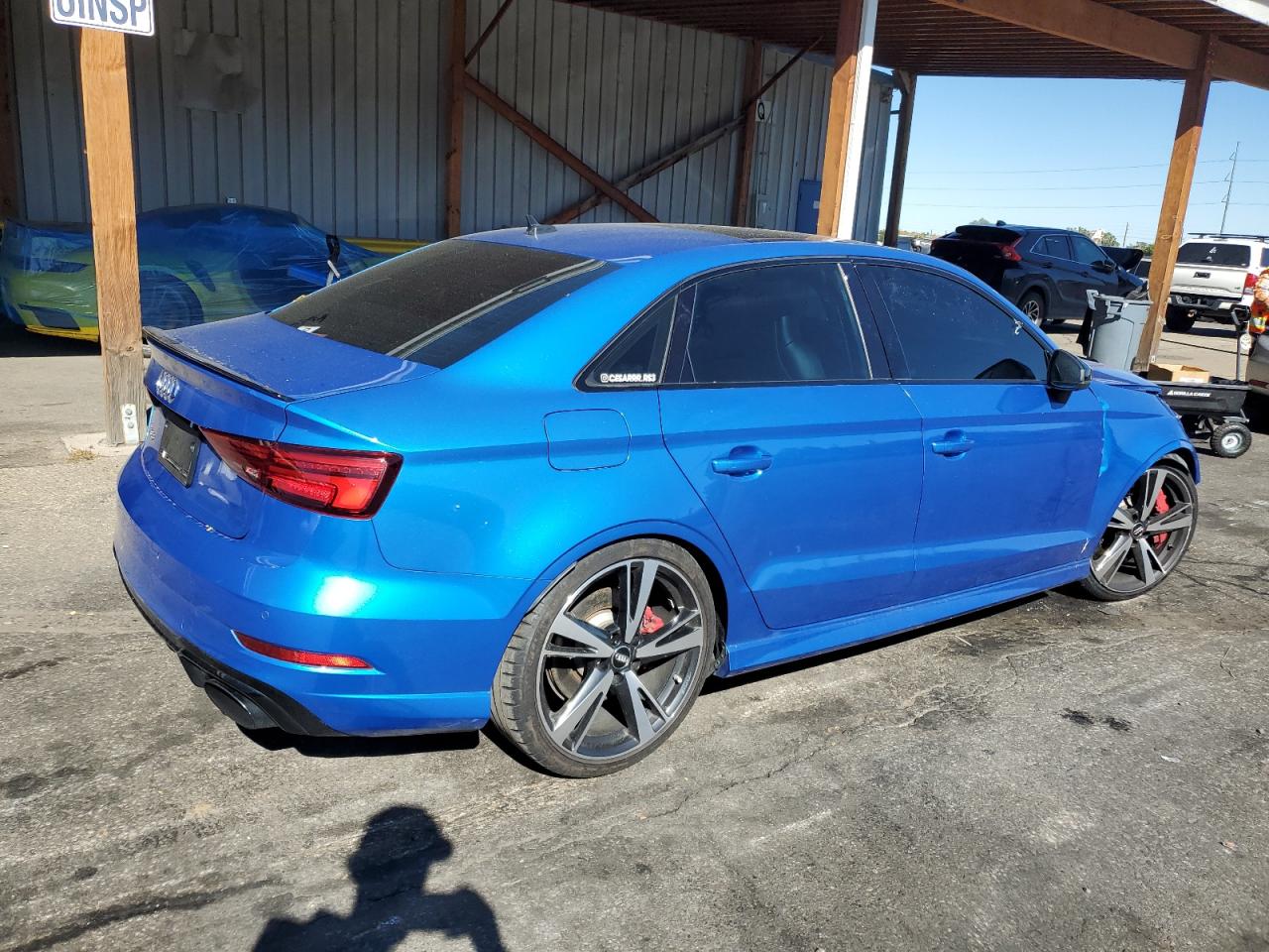 AUDI RS3