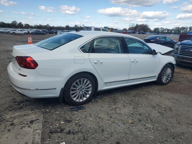 2016 VOLKSWAGEN PASSAT SE - 1VWBT7A39GC057532