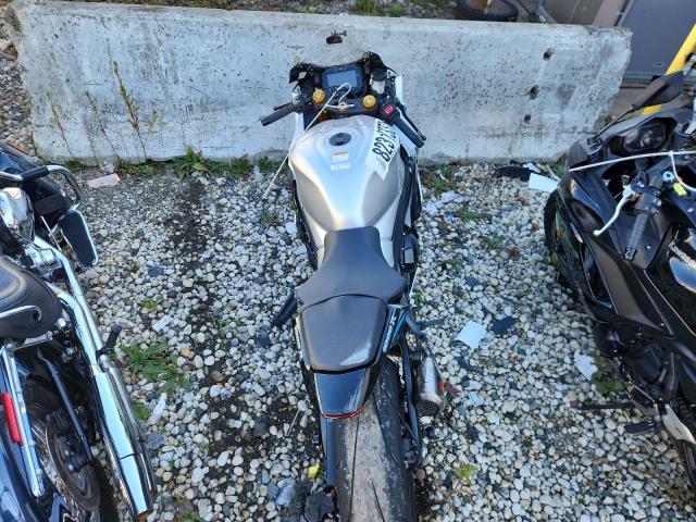 2025 SUZUKI GSX-R1000 - JS1DM11H3S7100632