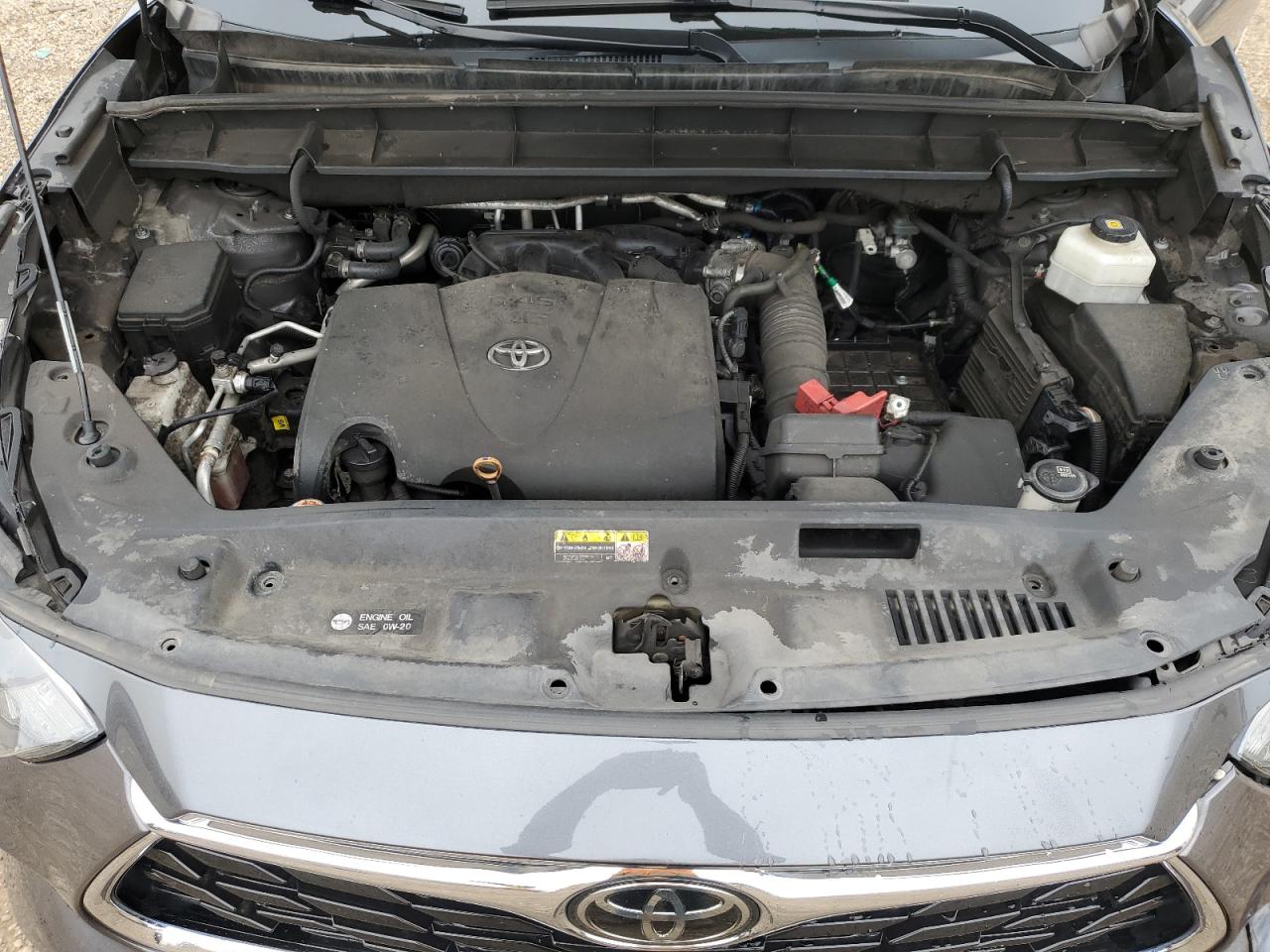 TOYOTA HIGHLANDER PLATINUM