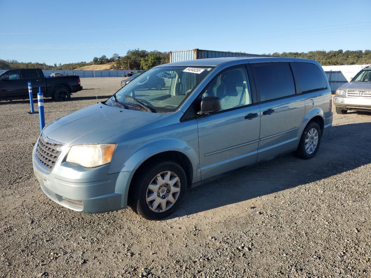  Salvage Chrysler Minivan