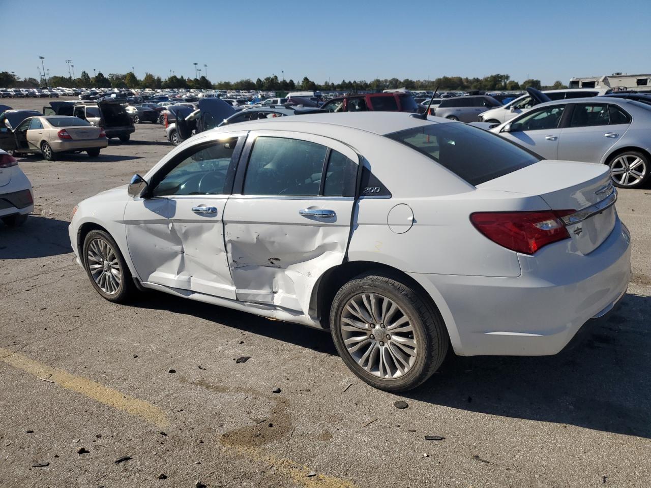 CHRYSLER 200 LIMITED