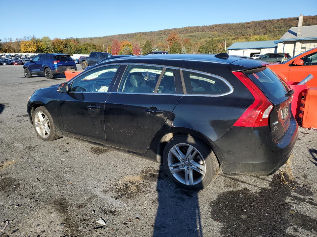 VOLVO V60 PREMIER