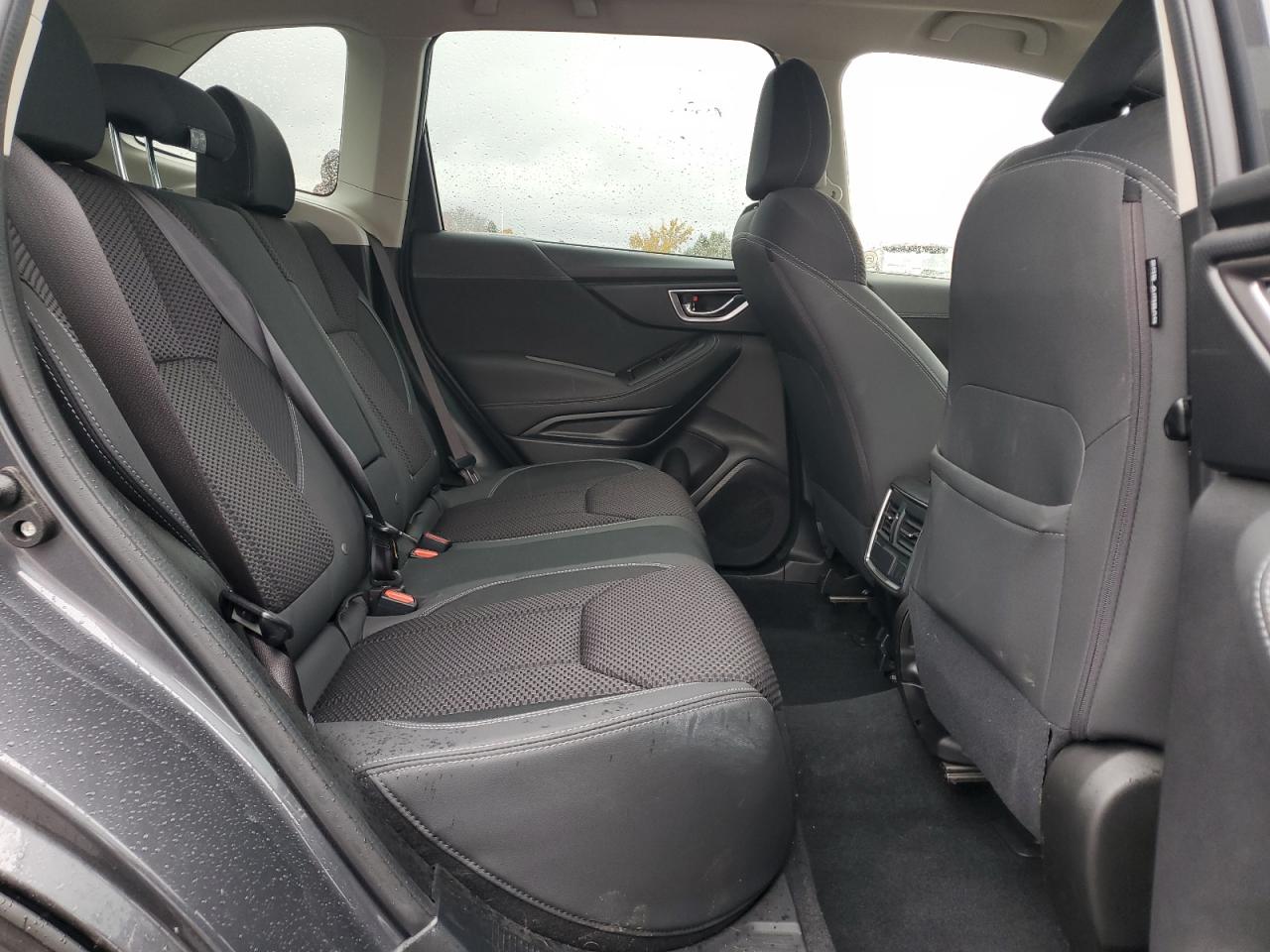 SUBARU FORESTER PREMIUM