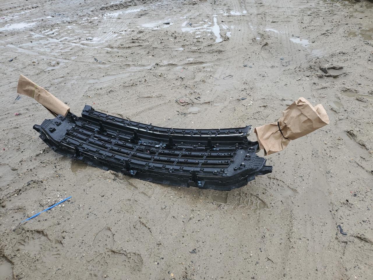 CHEVROLET SUBURBAN K1500 HIGH COUNTRY