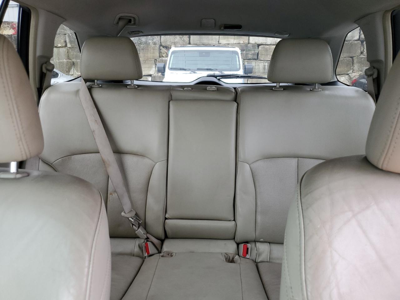 SUBARU OUTBACK 3.6R LIMITED