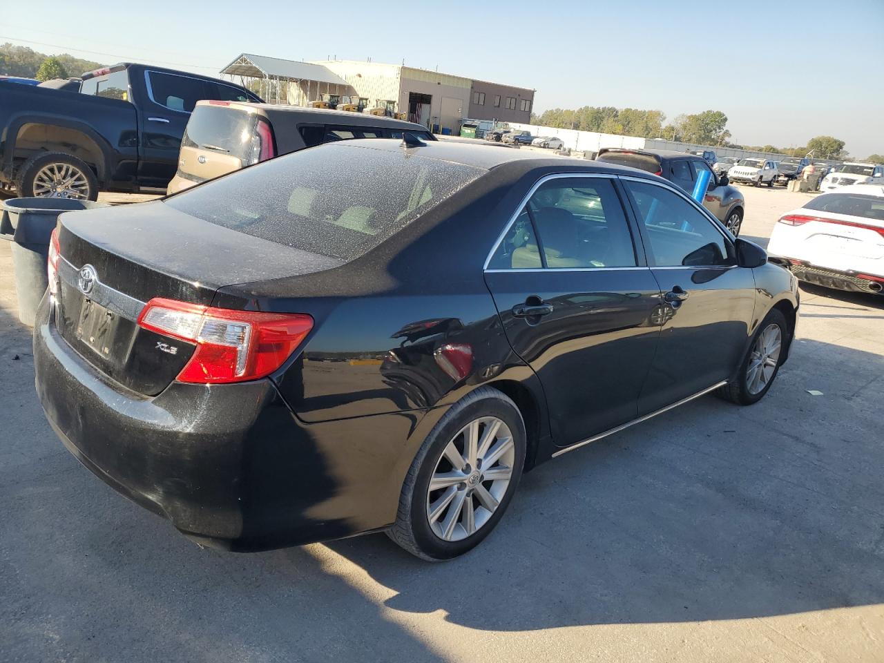TOYOTA CAMRY SE