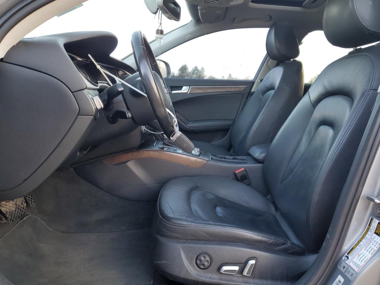 AUDI A4 PREMIUM PLUS S-LINE