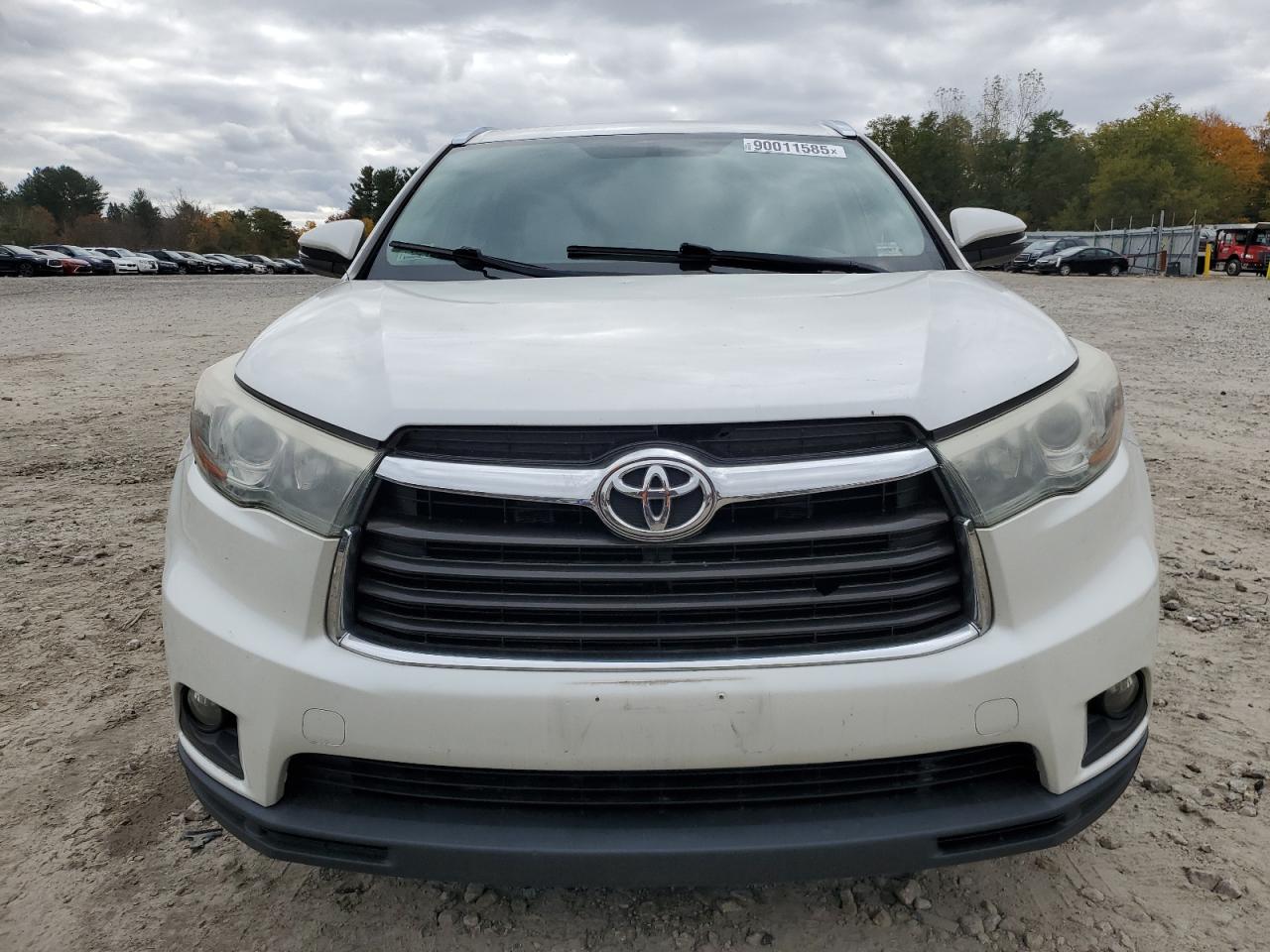 TOYOTA HIGHLANDER XLE