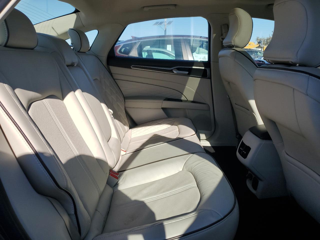 FORD FUSION TITANIUM