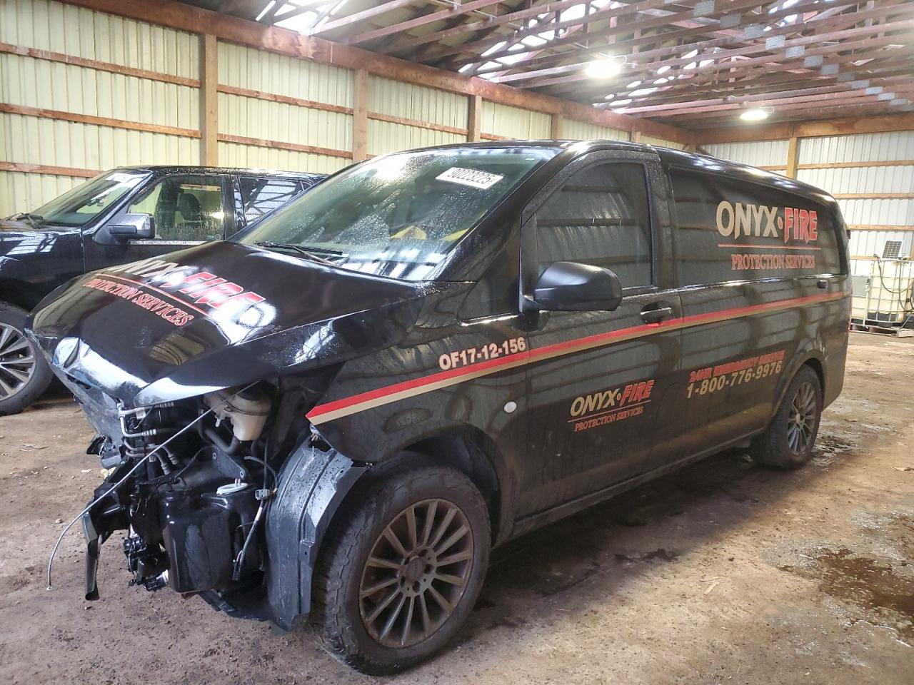 MERCEDES-BENZ METRIS