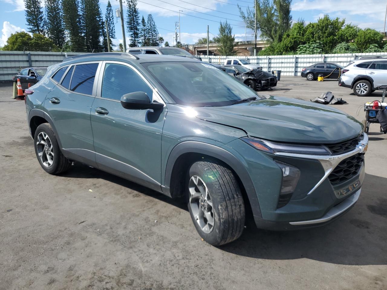 Lot #3304577439 2025 CHEVROLET TRAX 1LT