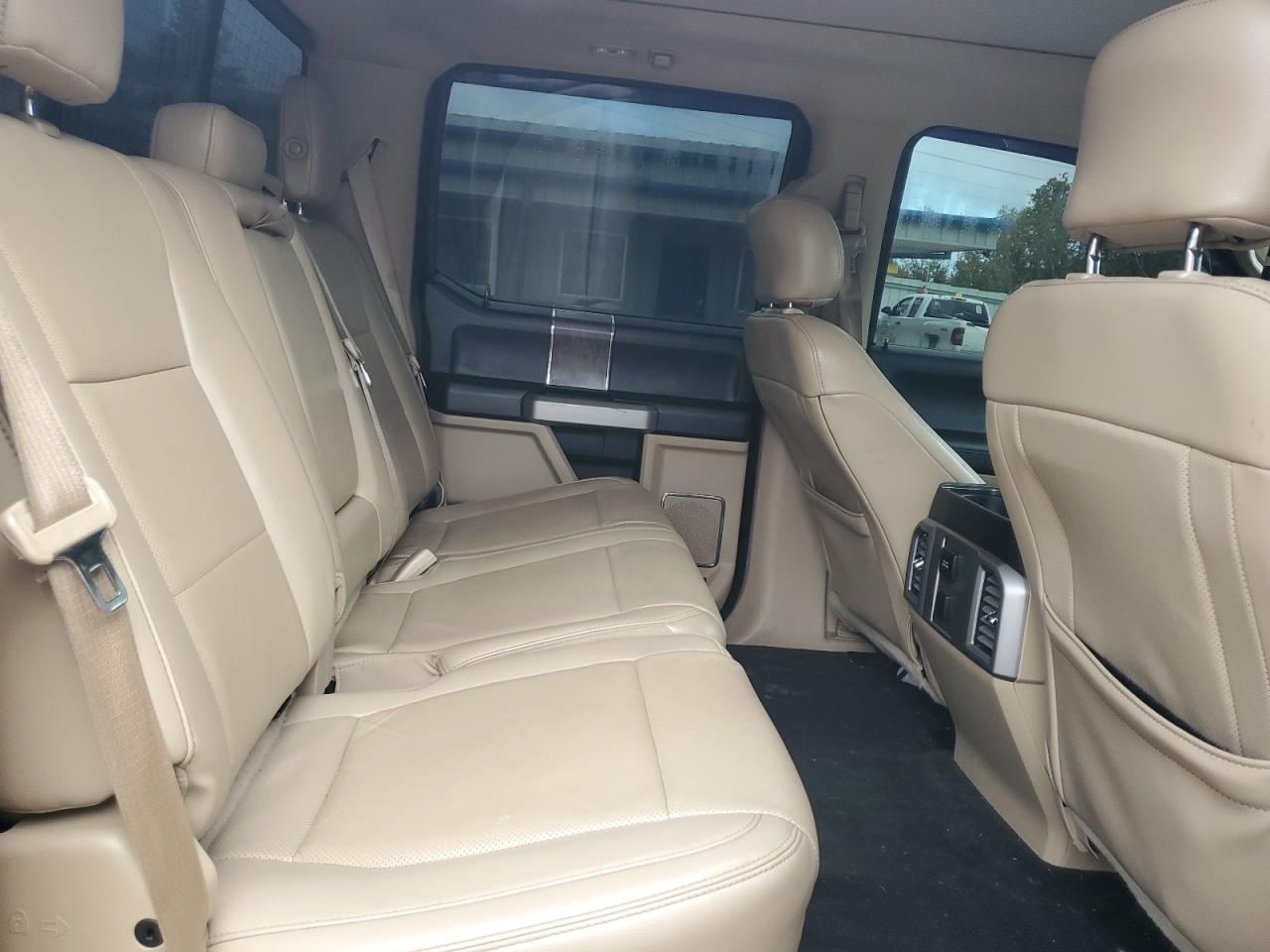 FORD F-350 SUPER DUTY