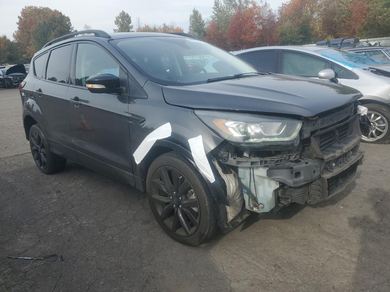 FORD ESCAPE TITANIUM