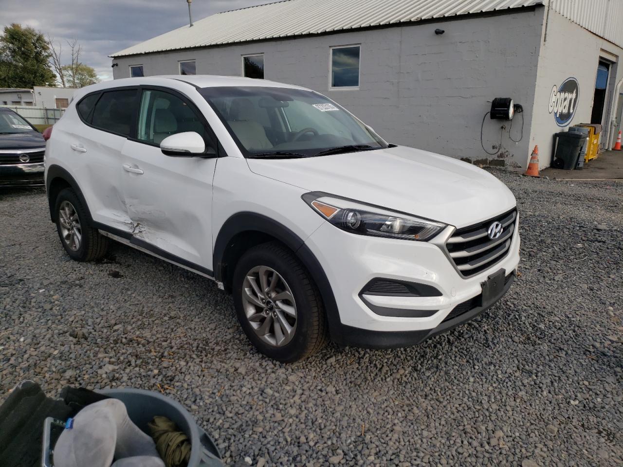 HYUNDAI TUCSON SE