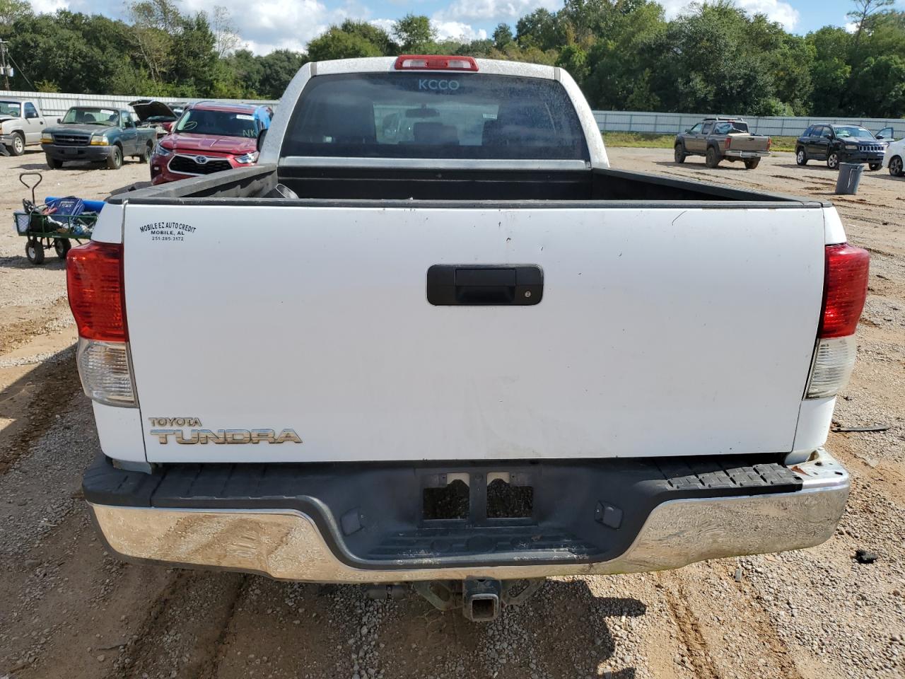 TOYOTA TUNDRA DOUBLE CAB SR5