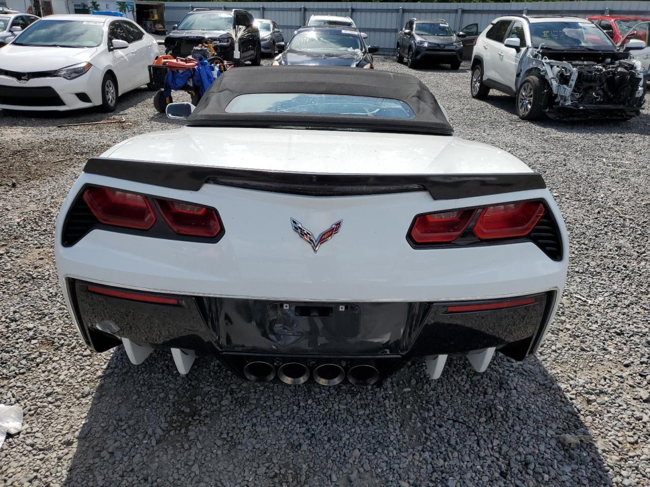 CHEVROLET CORVETTE STINGRAY 2LT