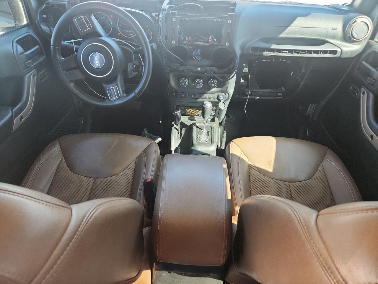 JEEP WRANGLER SAHARA