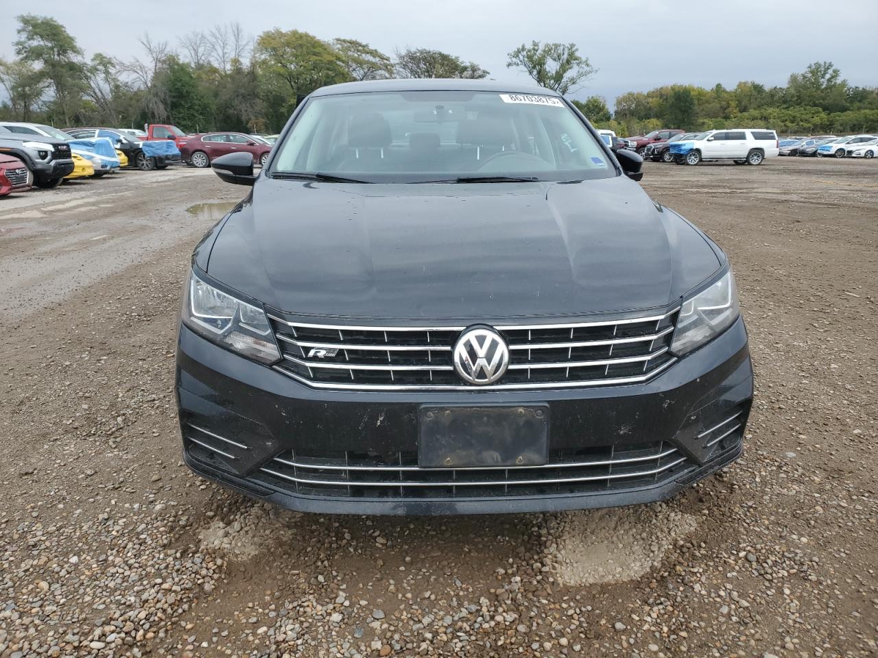 VOLKSWAGEN PASSAT S