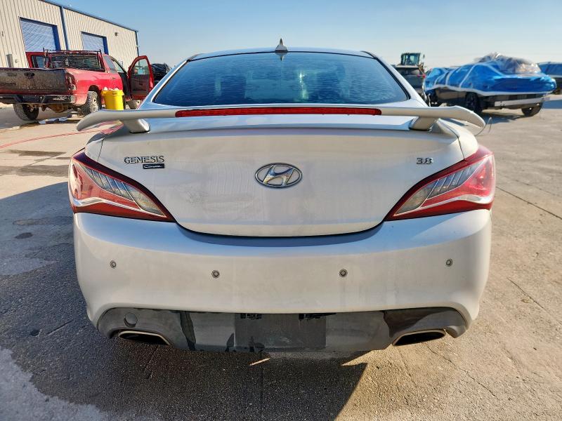 2016 HYUNDAI GENESIS CO KMHHU6KJ9GU135668