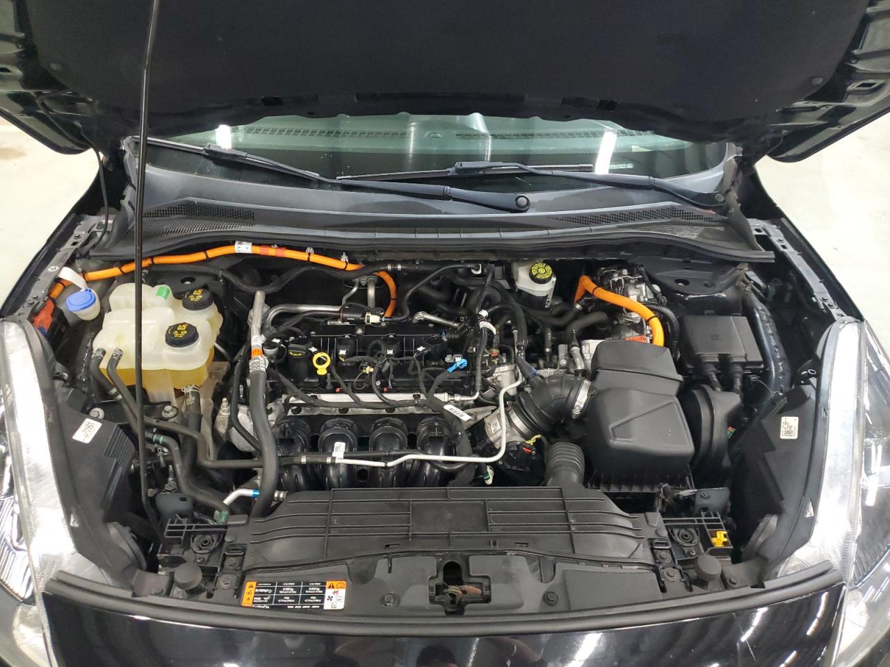 FORD ESCAPE SE SPORT