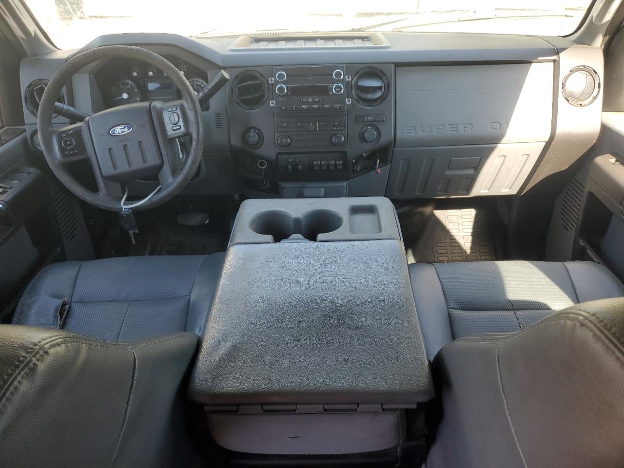 FORD F-250 SUPER DUTY