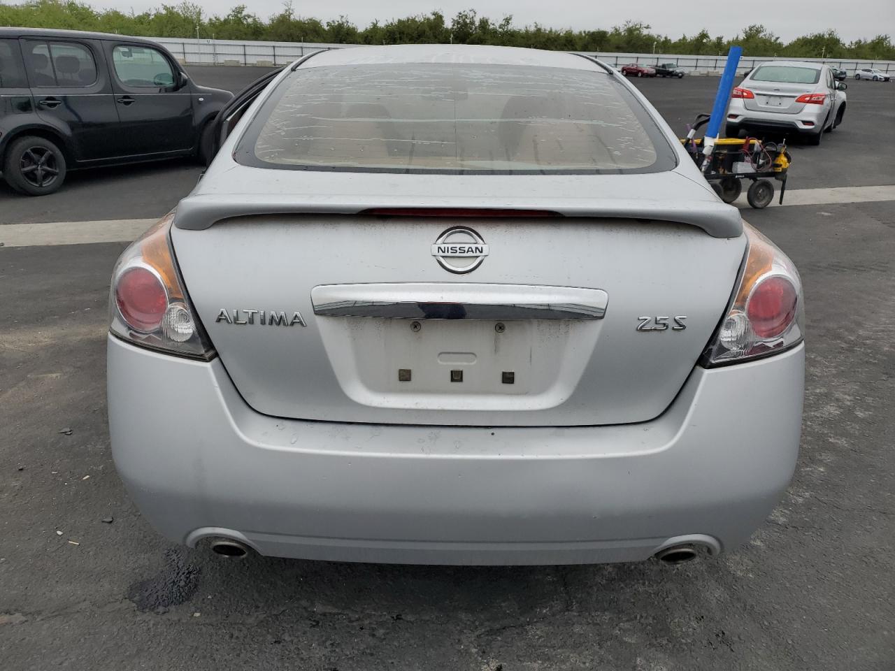 NISSAN ALTIMA BASE