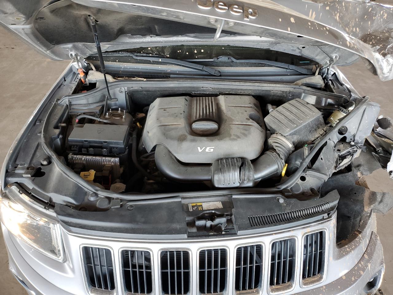 JEEP GRAND CHEROKEE LAREDO