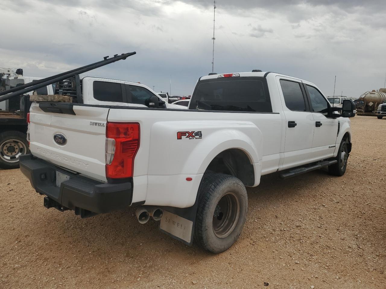 FORD F-350 SUPER DUTY
