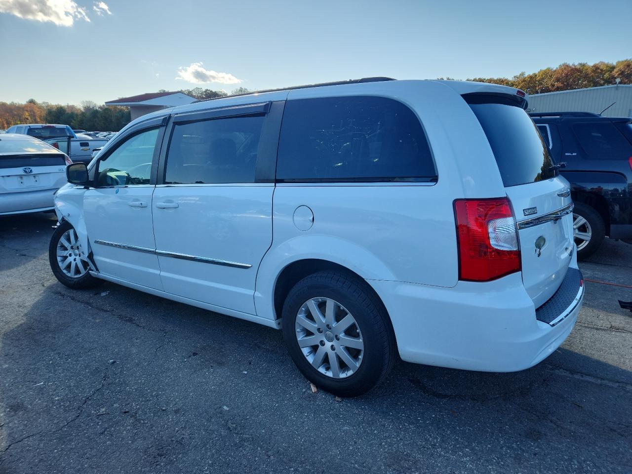 CHRYSLER TOWN & COUNTRY TOURING