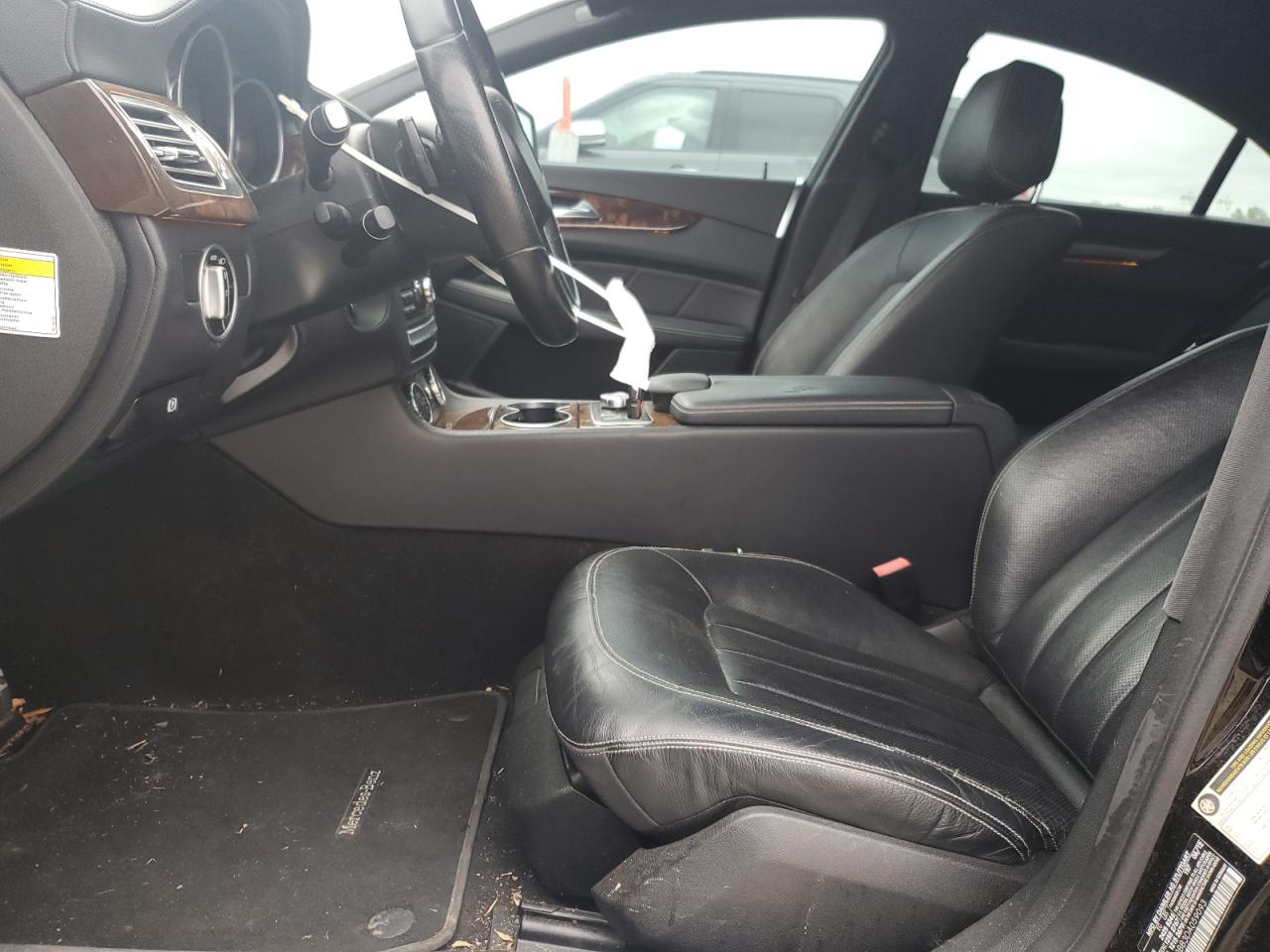 MERCEDES-BENZ CLS-CLASS 550 4MATIC