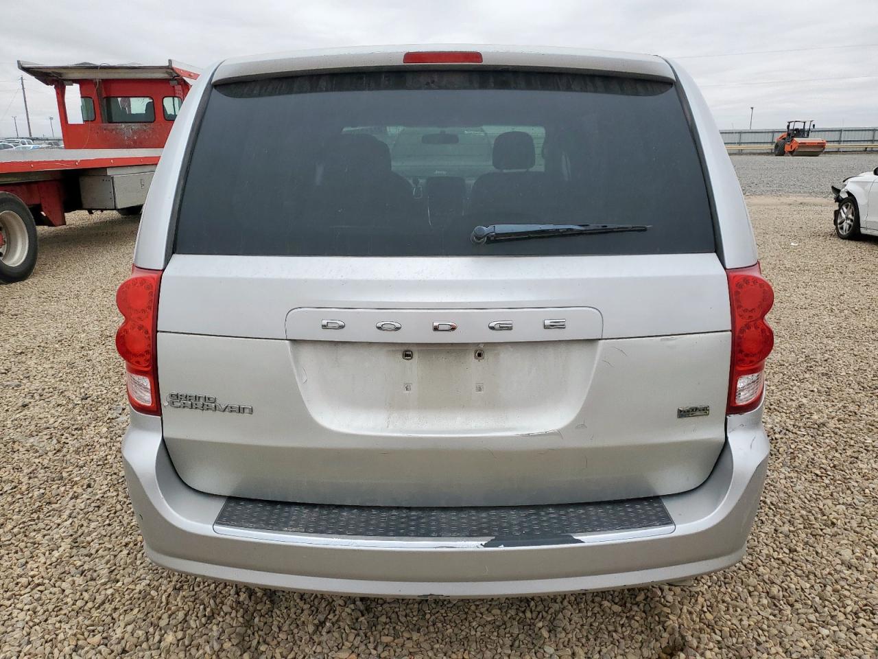 DODGE GRAND CARAVAN SE