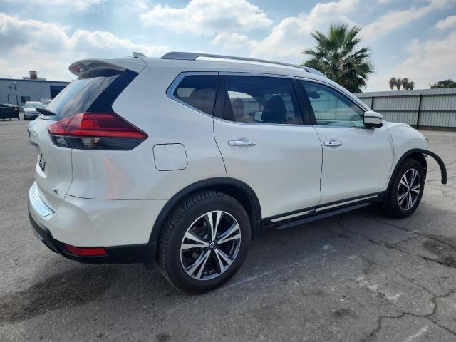 2017 NISSAN ROGUE S JN8AT2MT3HW144859