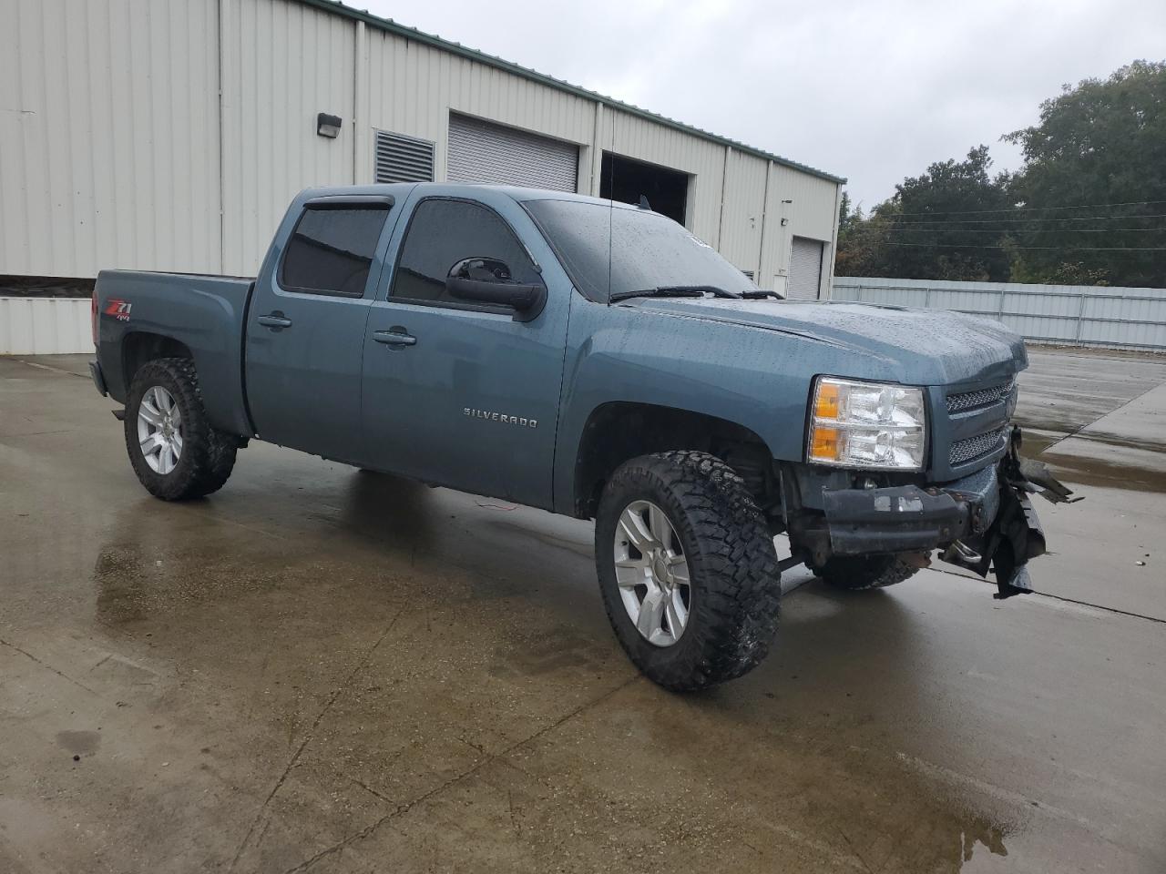 CHEVROLET SILVERADO K1500 LT