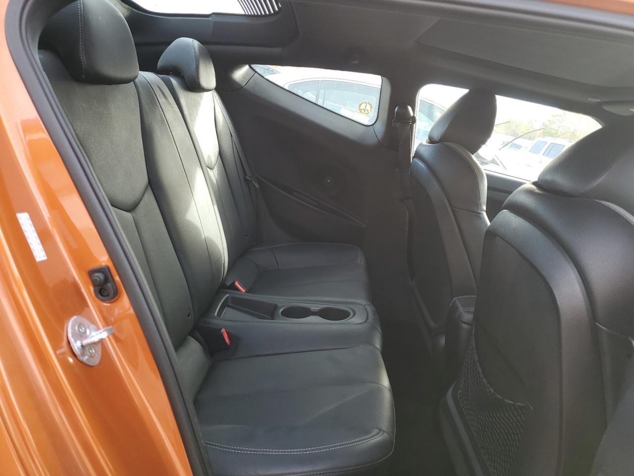 HYUNDAI VELOSTER TURBO