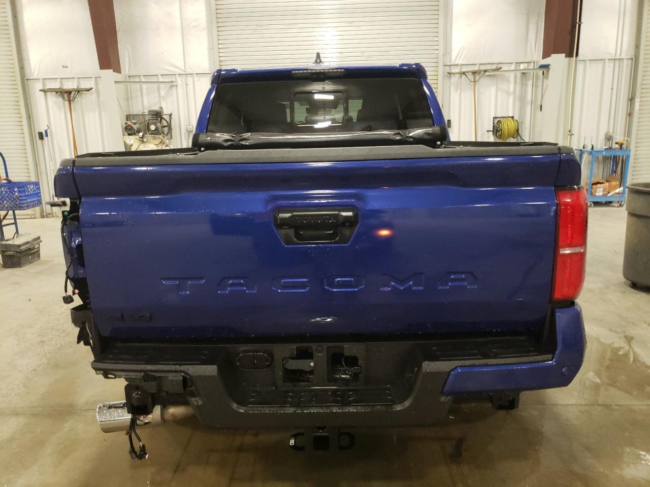 TOYOTA TACOMA DOUBLE CAB