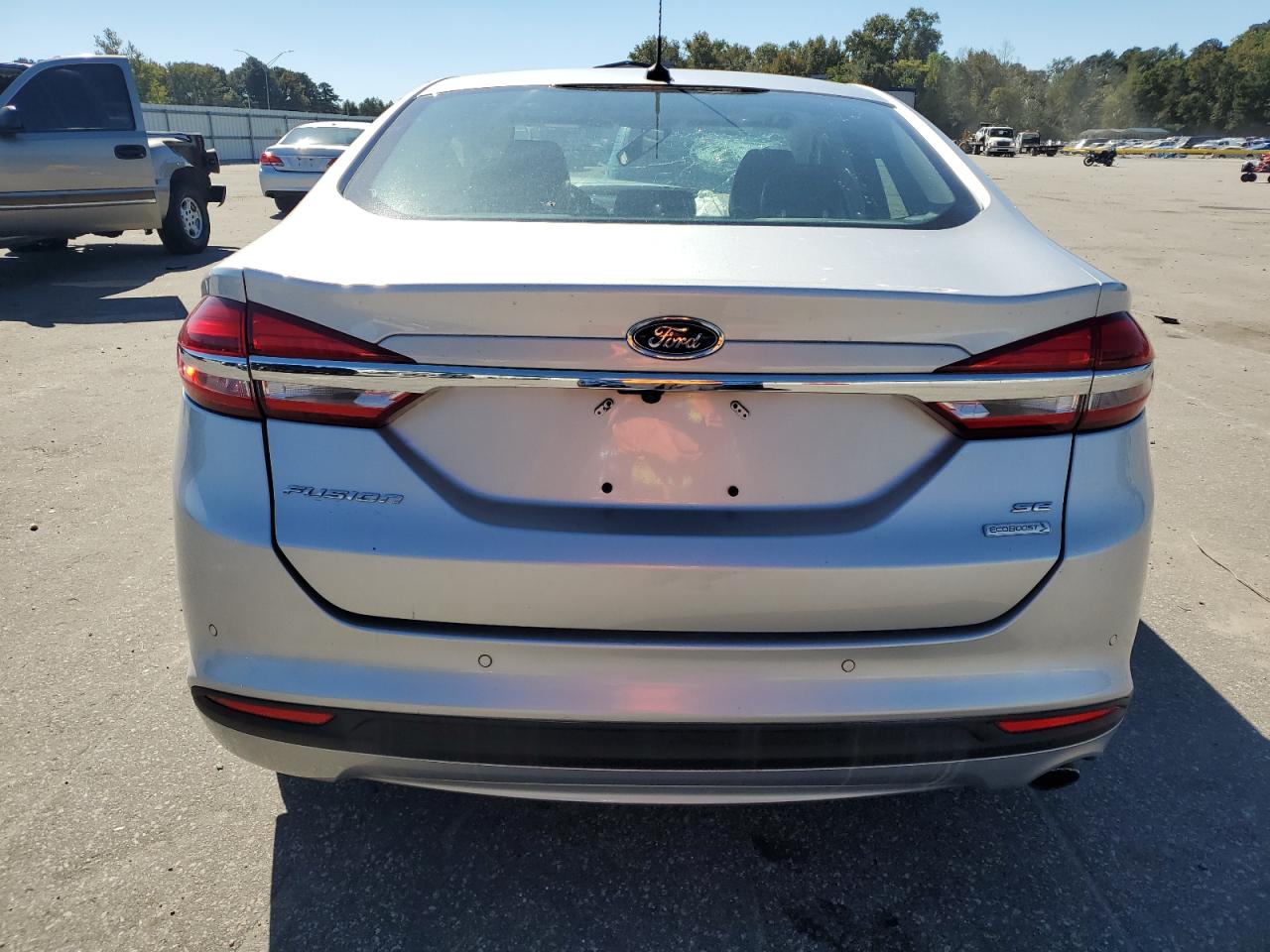 FORD FUSION SE