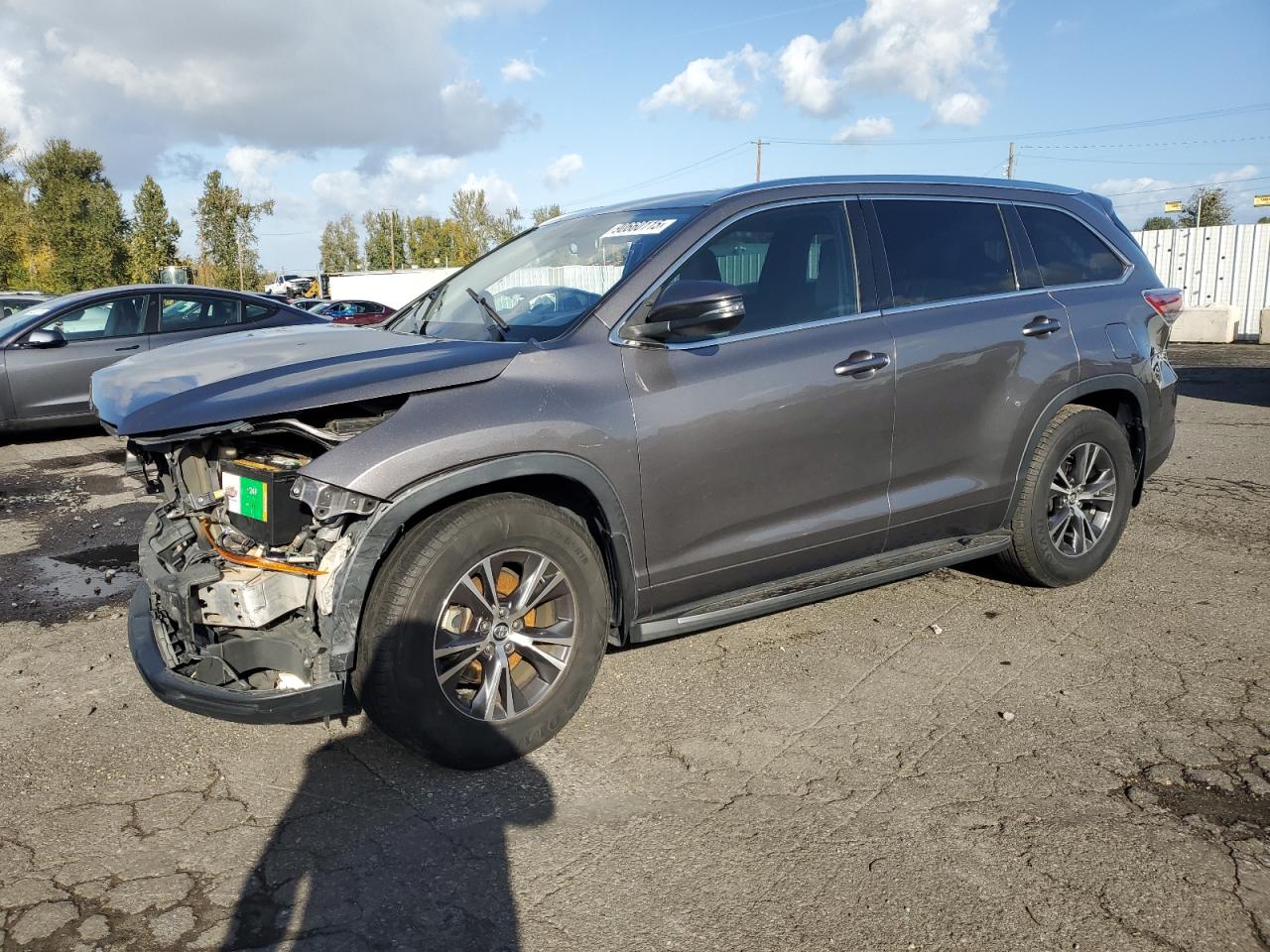 Lot #3292441674 2016 TOYOTA HIGHLANDER