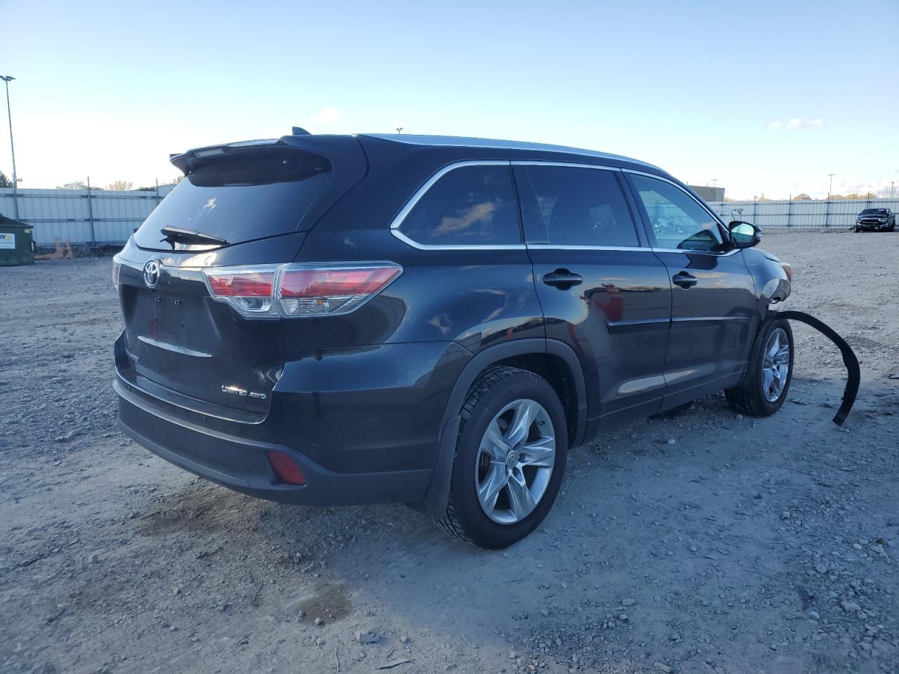 TOYOTA HIGHLANDER LIMITED