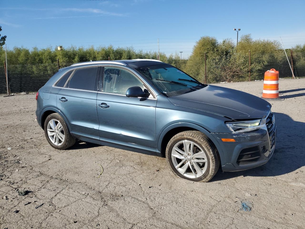 AUDI Q3 PREMIUM PLUS