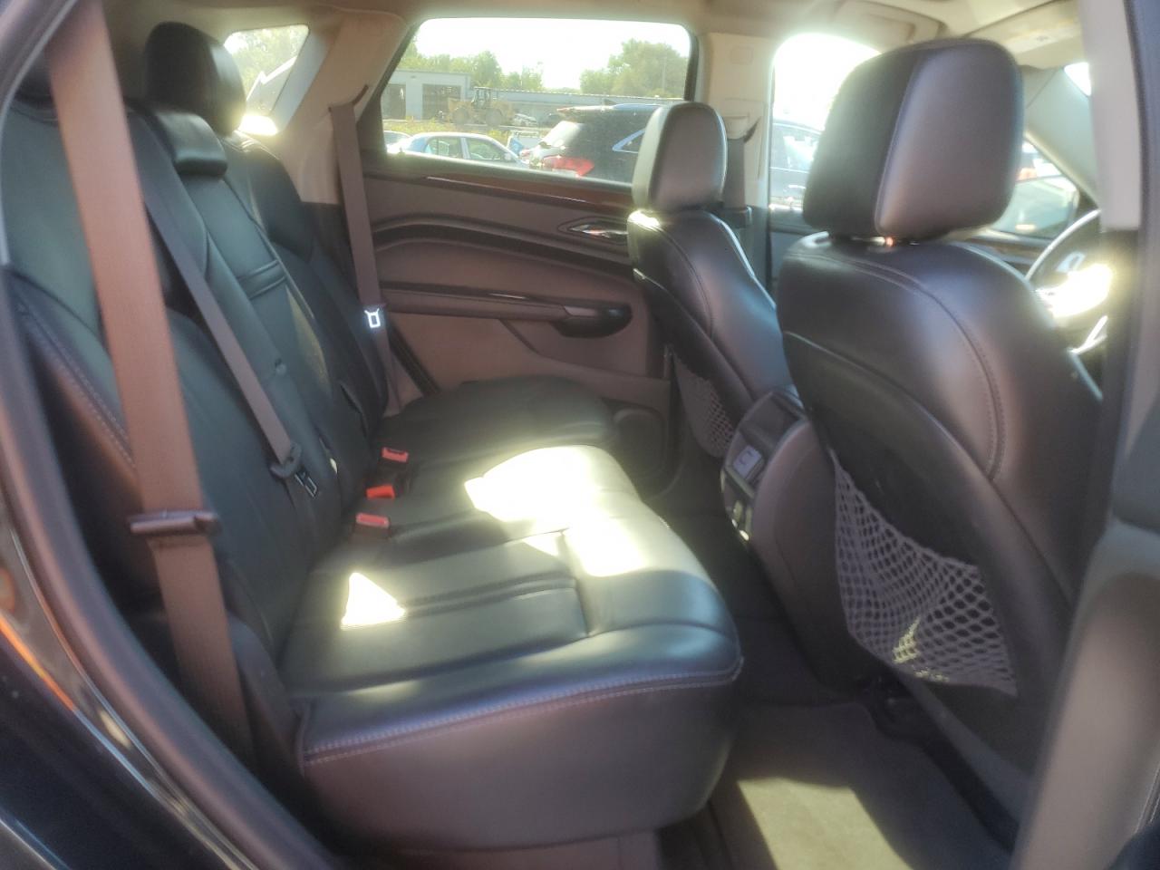 CADILLAC SRX LUXURY COLLECTION