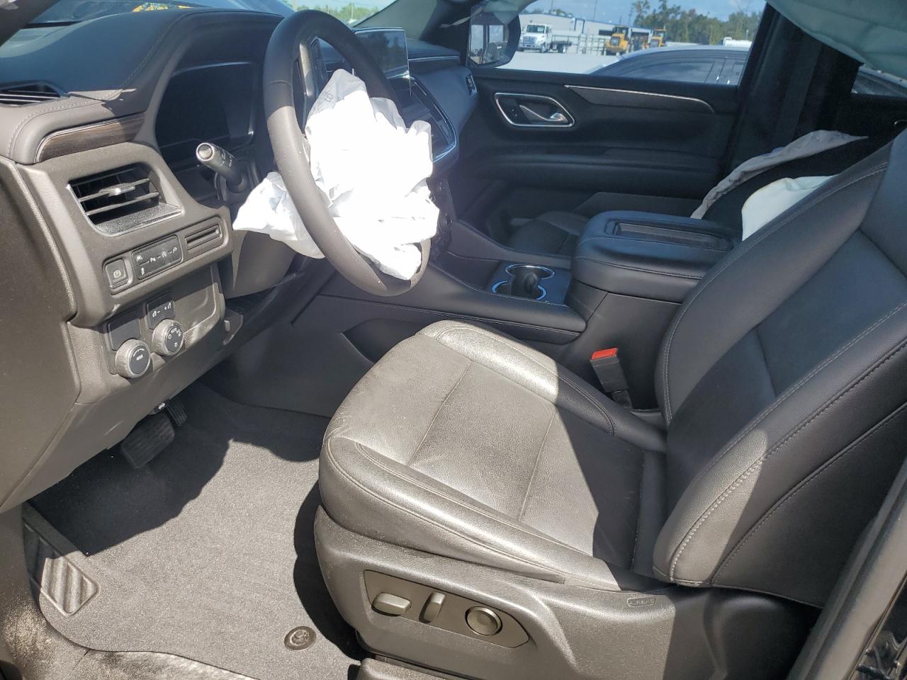 CHEVROLET TAHOE C1500 LT